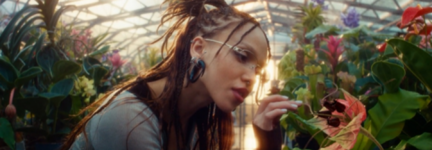 构植物脉络之美 GENTLE MONSTER 推出全新2026 BOUQUET 系列